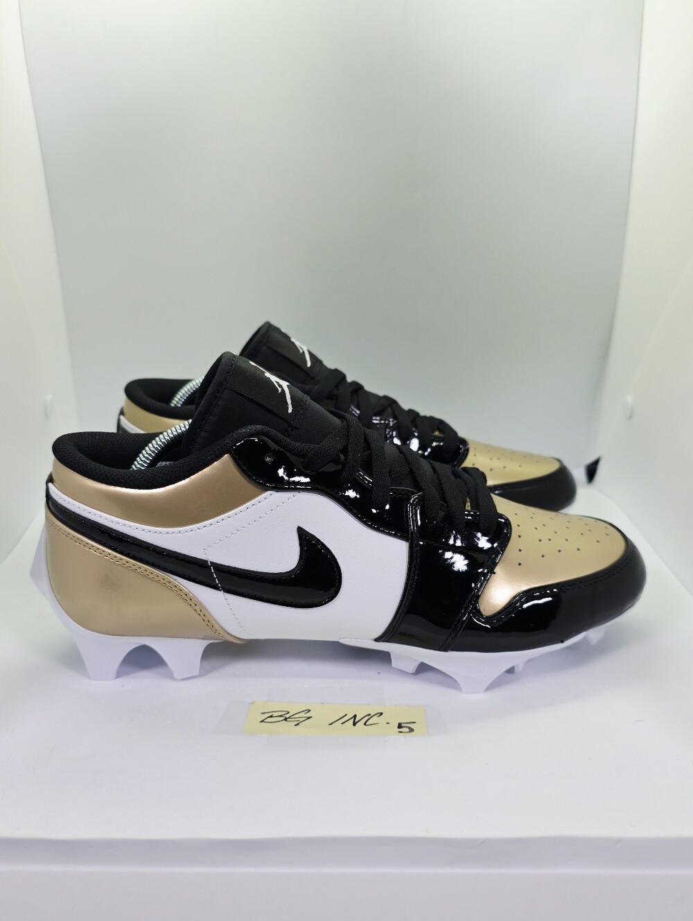 Mens Size 9 - Nike Air Jordan 1 Low TD Patent Gold Toe Football Cleat FJ6245-701